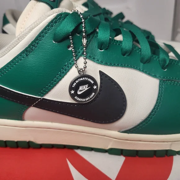 Nike Dunk Low ‘Lottery Pack’ Men's Green and White Sneakers - Picture 10 of 10